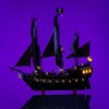 Captain Jack Sparrow 27s Pirate Ship 10365 wide side Light My Bricks a94b39b6 ffc8 47d5 907b 7134042ed465[1]